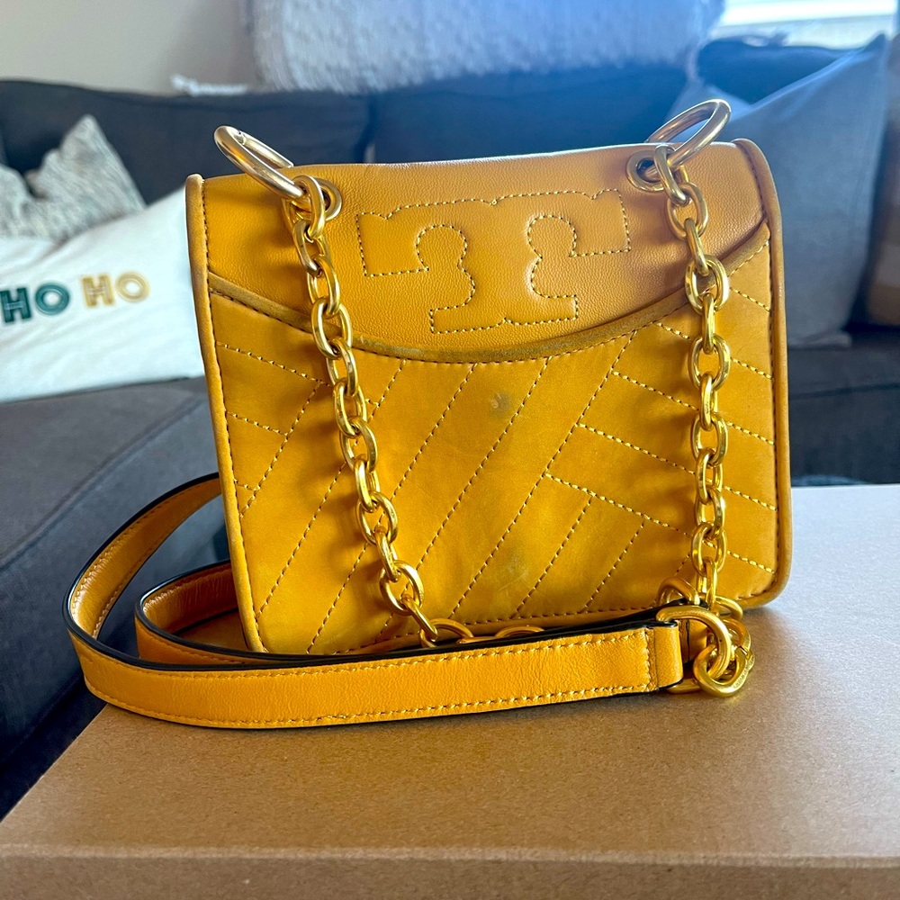 Tory Burch Mustard Shoulder bag
